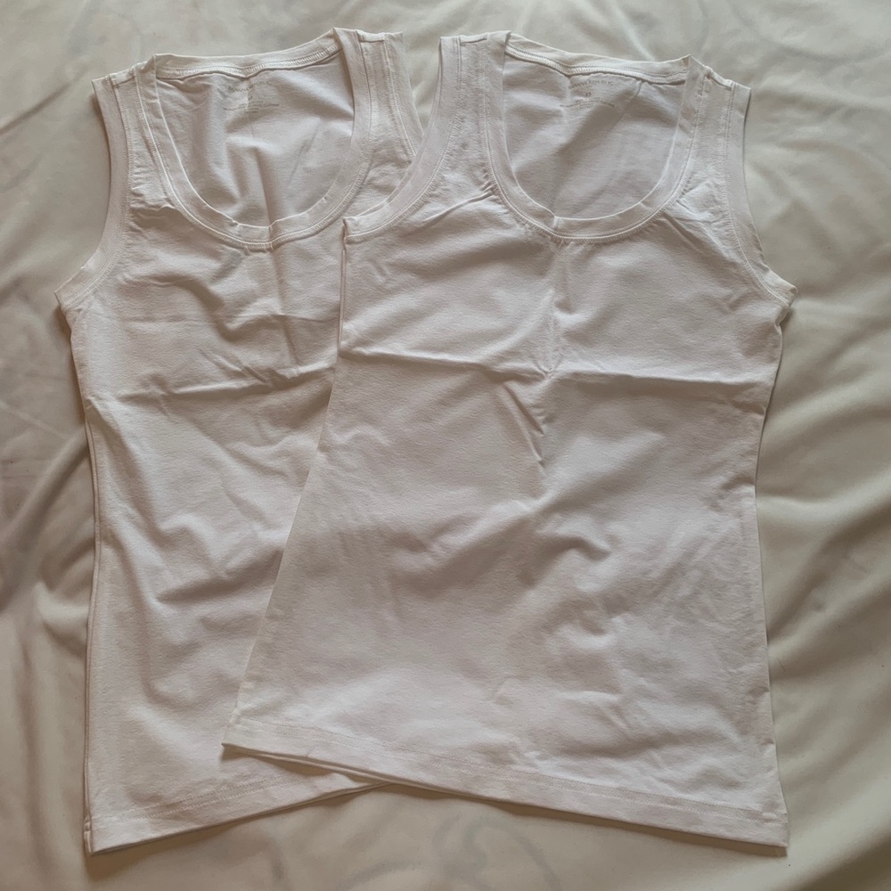 White top  x2